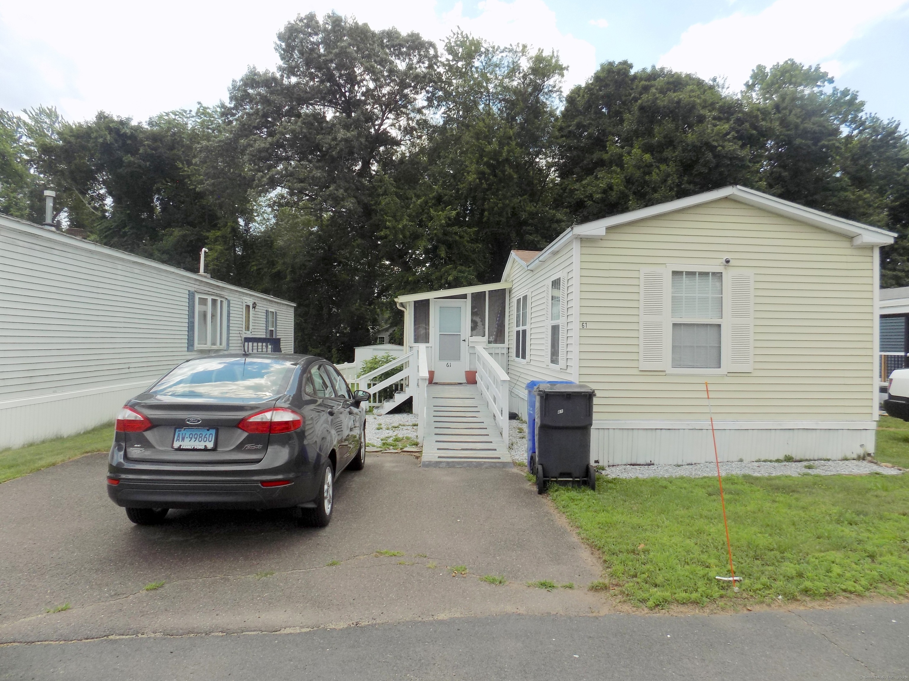 Property Photo: 61 Elm Street CT 06088