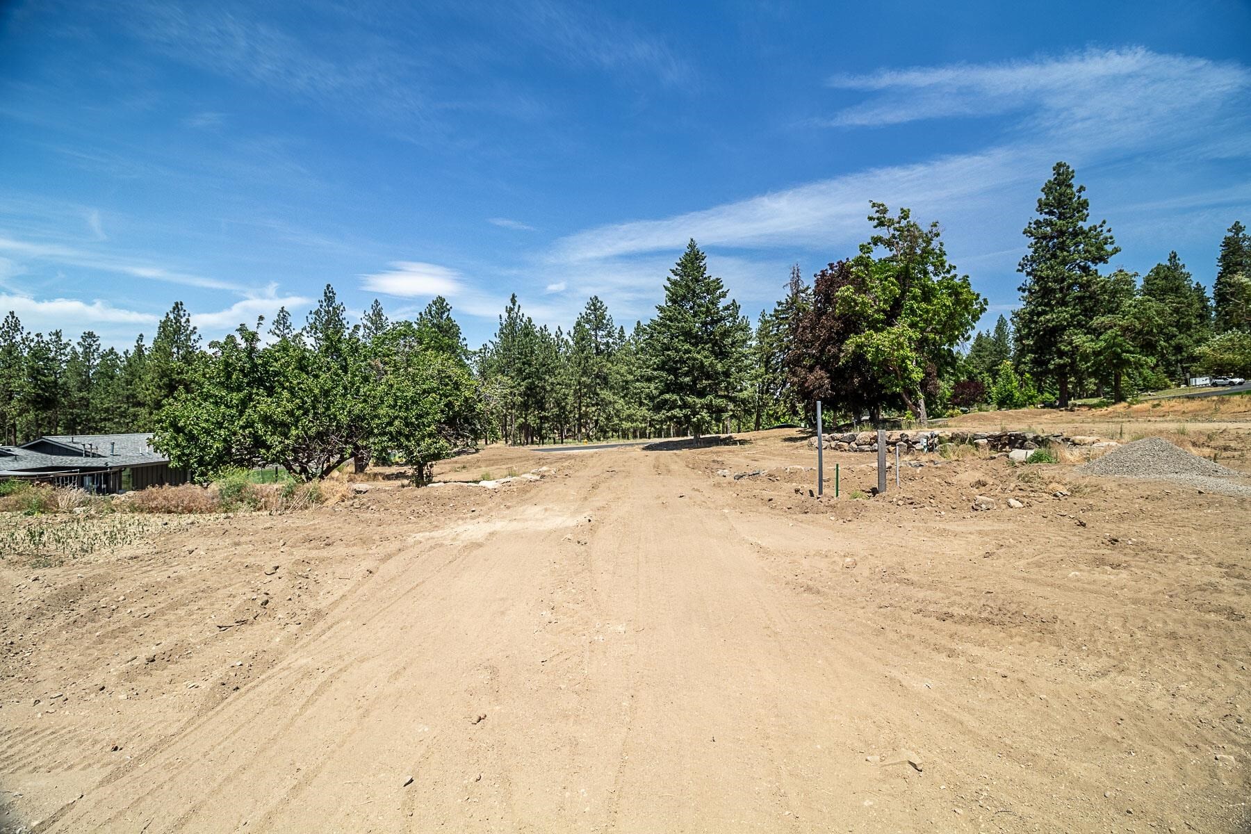 Property Photo: 5718 E 25th Ave Lot B WA 99223