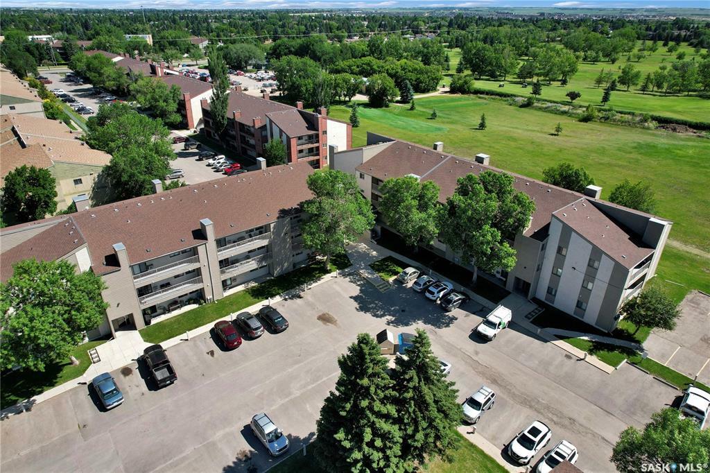 Property Photo:  207 Tait Place 306  SK S7H 5L8 