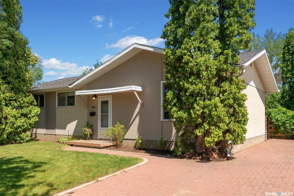 Property Photo: 1895 Easthill SK S7J 3C2