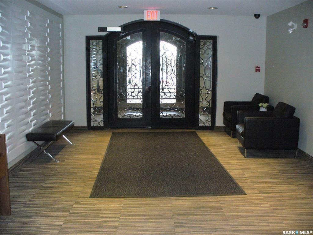 Property Photo: 1610 Dakota Drive 220 SK S4Z 0A5
