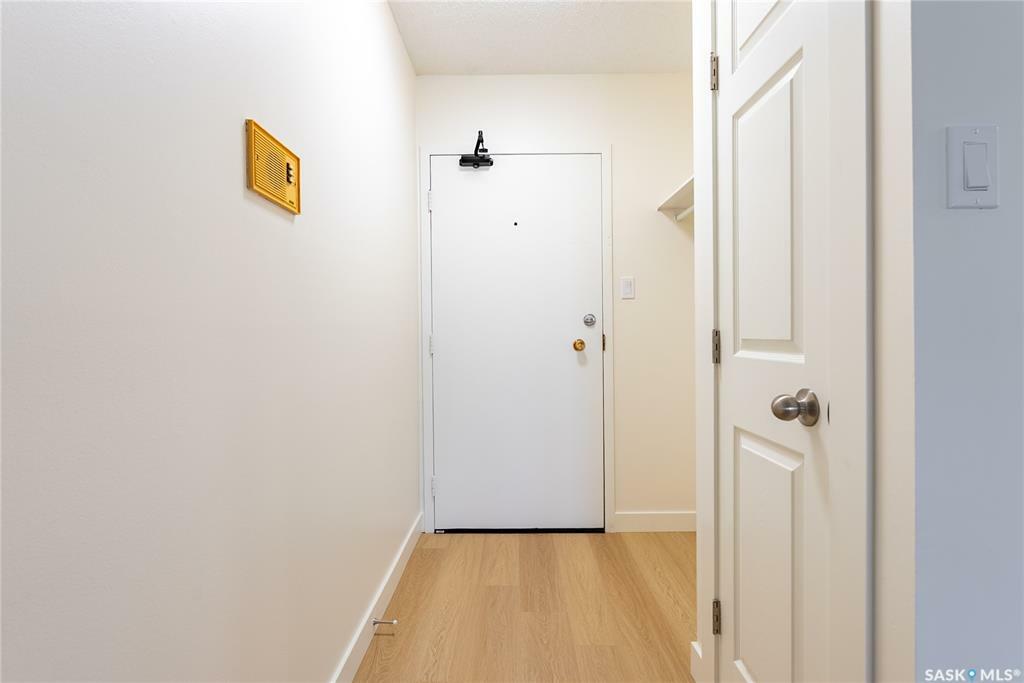 Property Photo: 9 Pearson Place 3 SK S7L 4S7