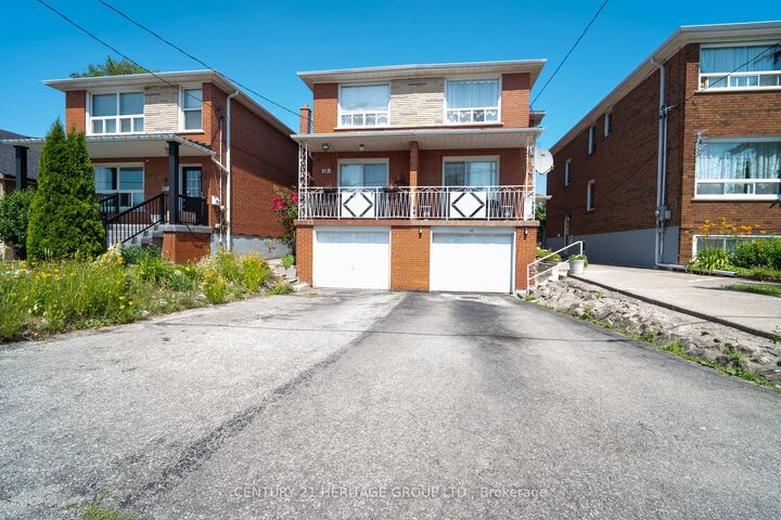 Property Photo:  59 North Bonnington Avenue  ON M1K 1X5 
