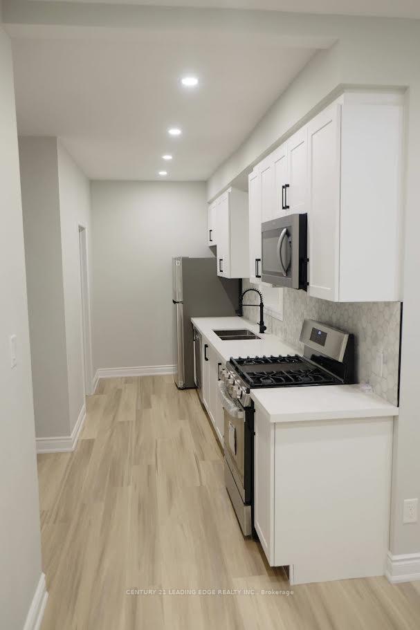 118 Sackville Street Upper  Toronto ON M5A 3E7 photo
