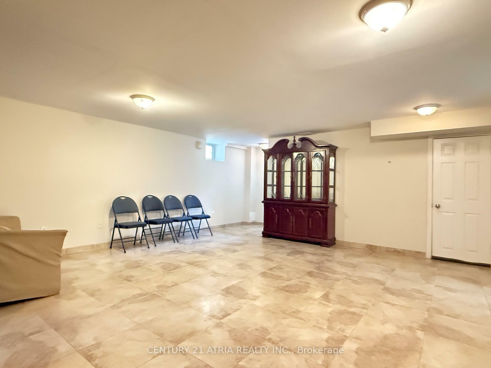 Property Photo: 94 Kings Crescent Bsmt ON L1S 2M7