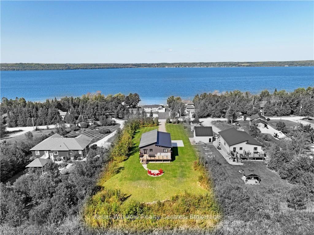 Property Photo: 138 Sunset Boulevard ON N0H 2T0