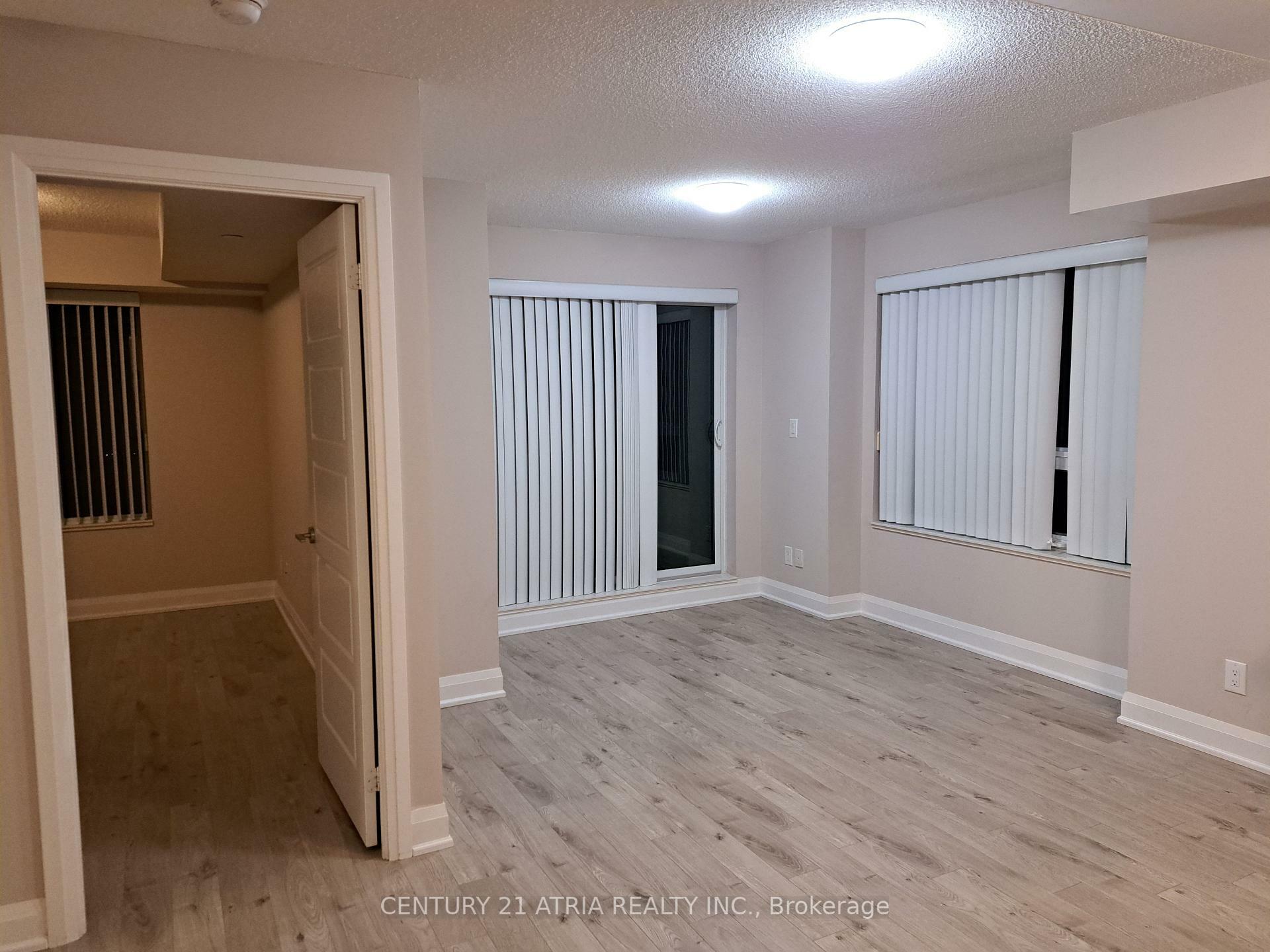 Property Photo: 1 Uptown Drive 517 ON L3R 5C1