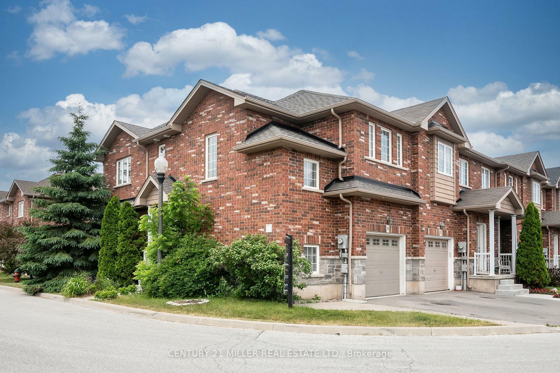 Property Photo: 45 Seabreeze Crescent 19 ON L8E 5C8
