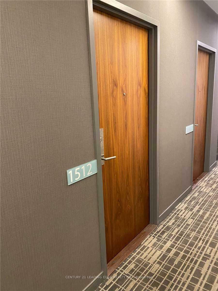 Property Photo: 170 Fort York Boulevard 1512 ON M5V 0E6