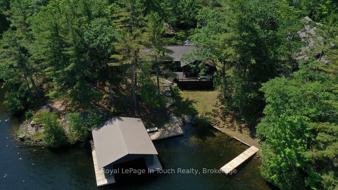 Property Photo: 211 Pickerel Point Road ON L0K 1S0