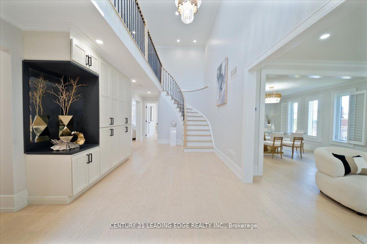 Property Photo: 157 Jeanne Drive ON L4L 1X8