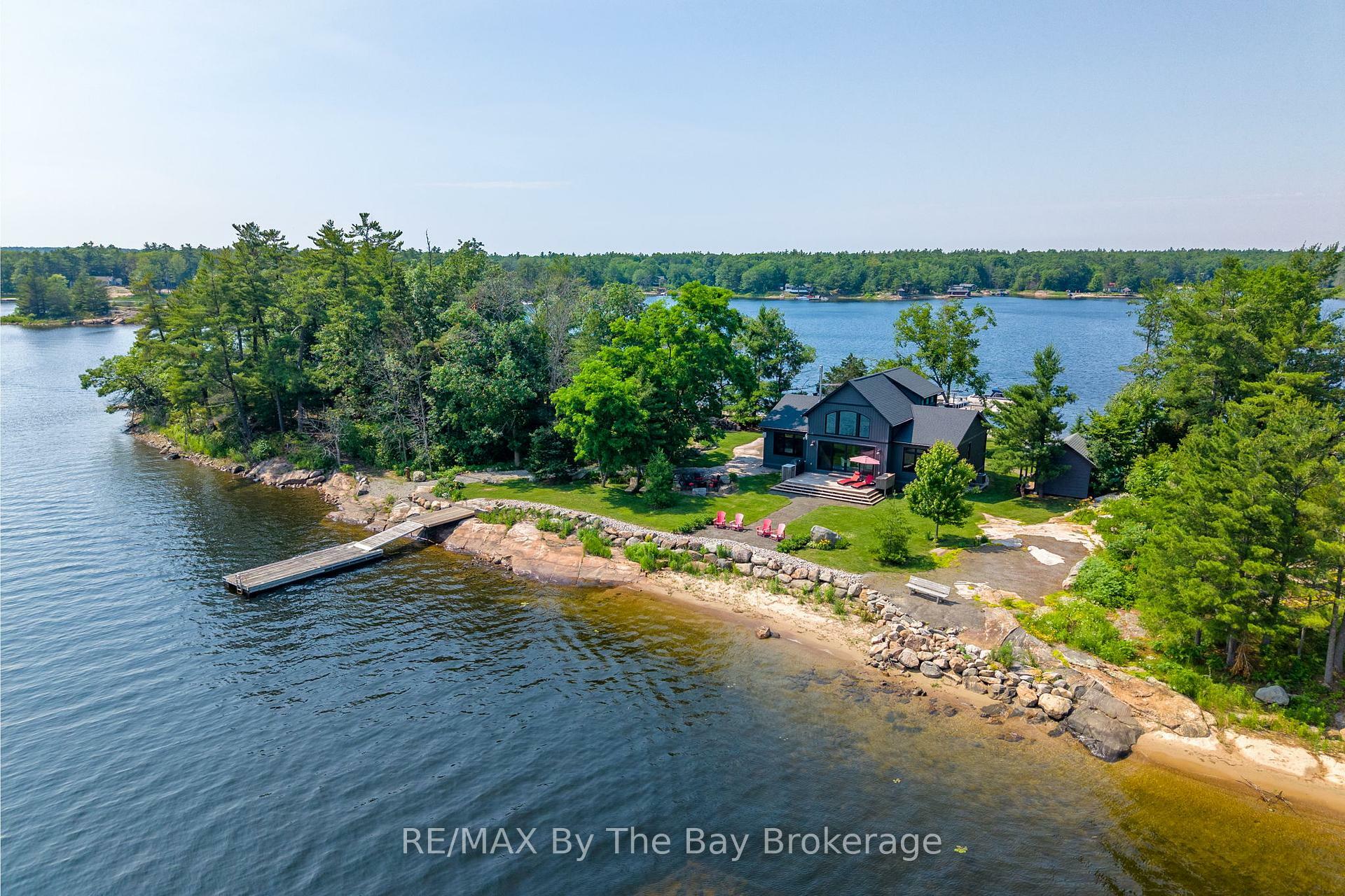 4 Island 800 N/A  Georgian Bay ON P0E 1E0 photo