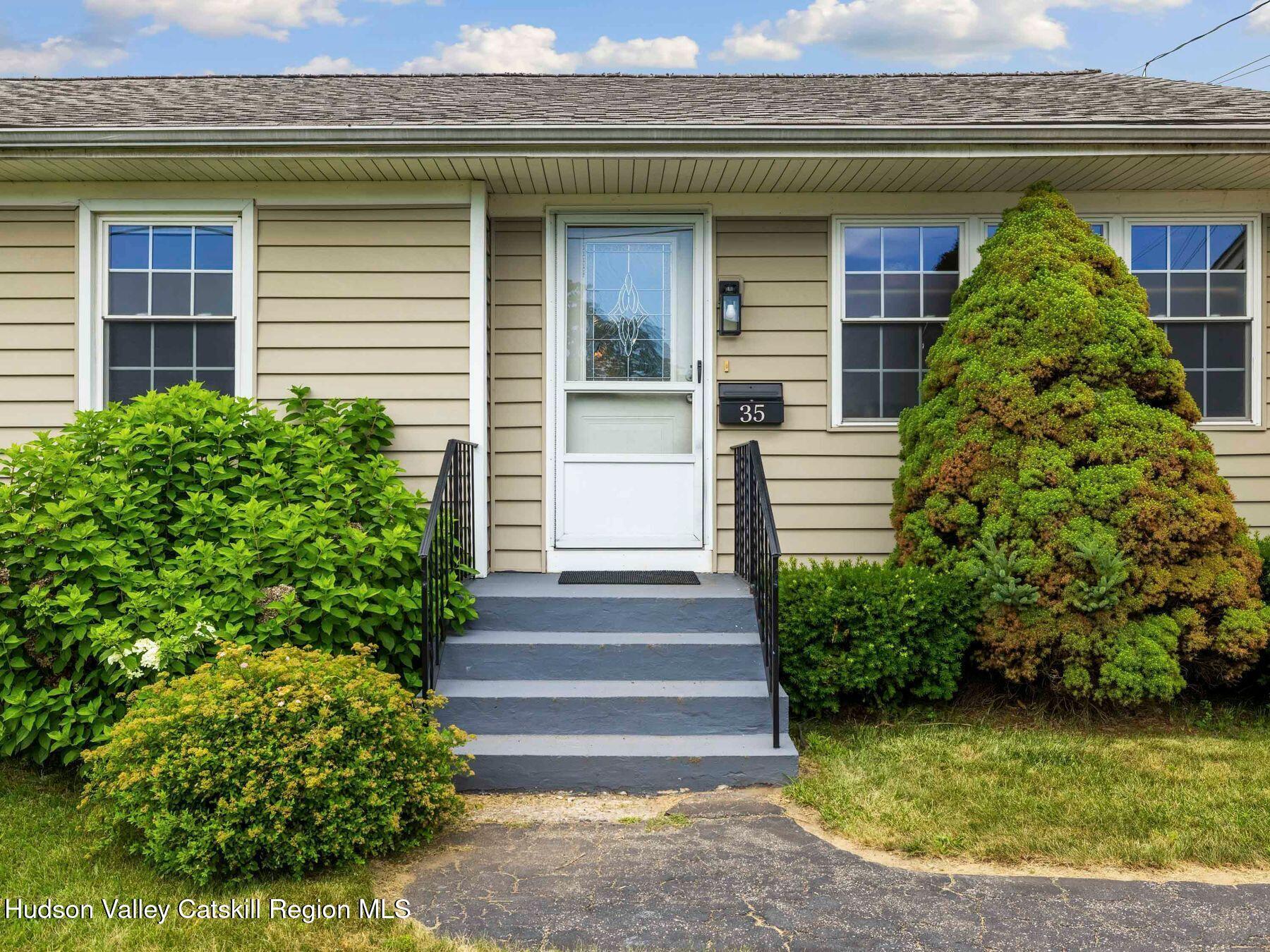 Property Photo: 35 Amsterdam NY 12401