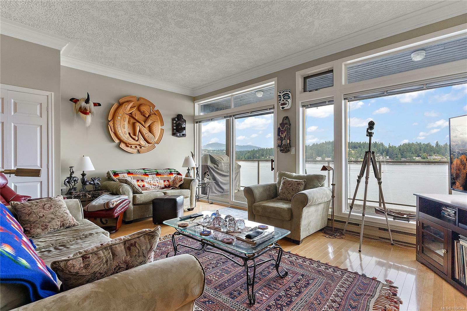 Photo de la propriété: 2353 Harbour Rd 16 BC V8L 3X8