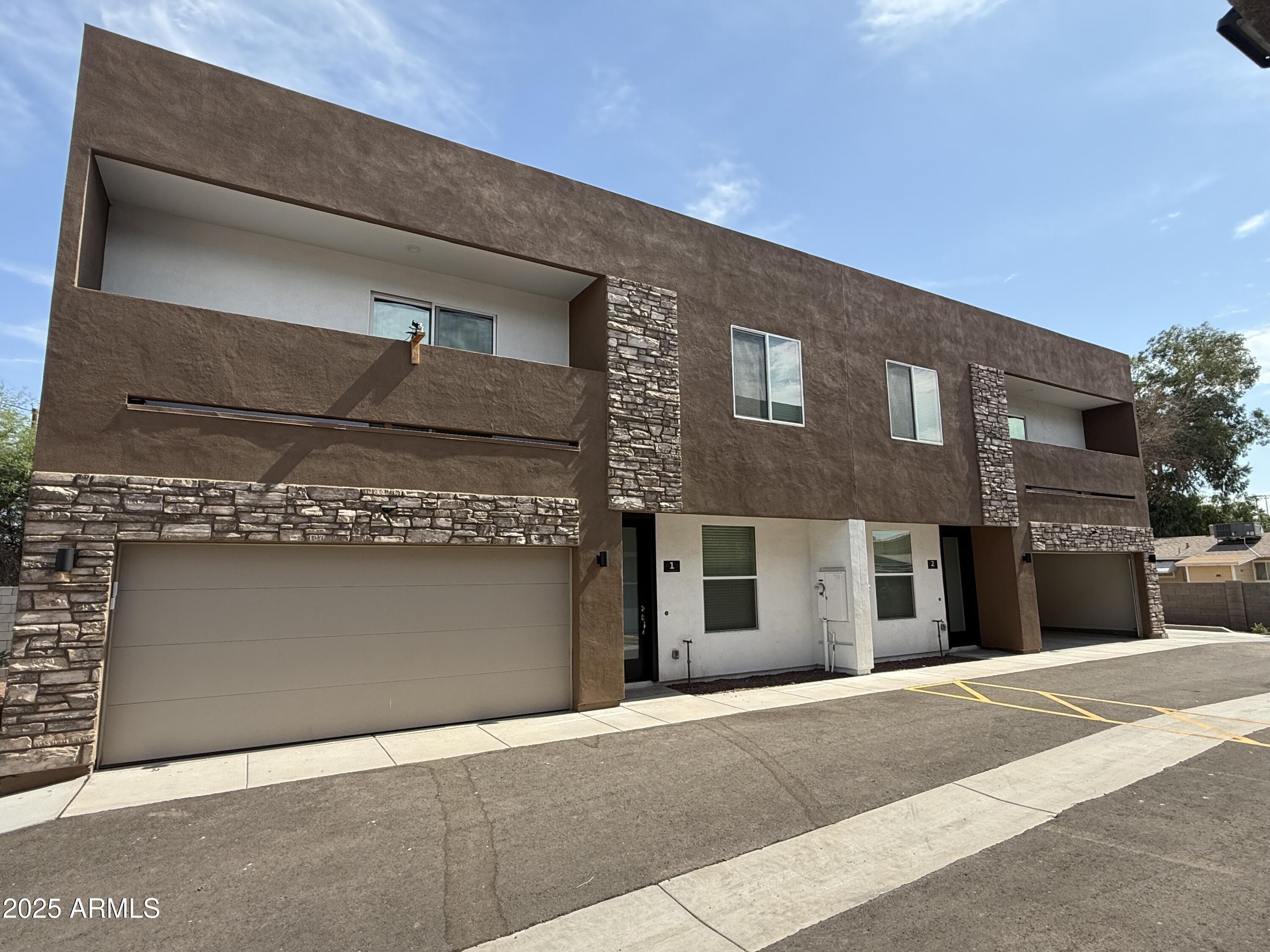 4307 N 13th Place  Phoenix AZ 85014 photo