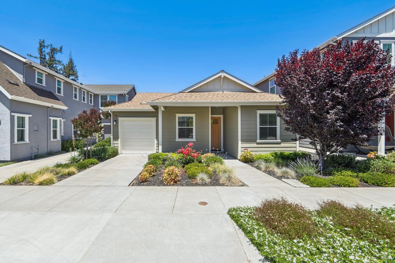 Property Photo: 1737 Linden Lane CA 95404