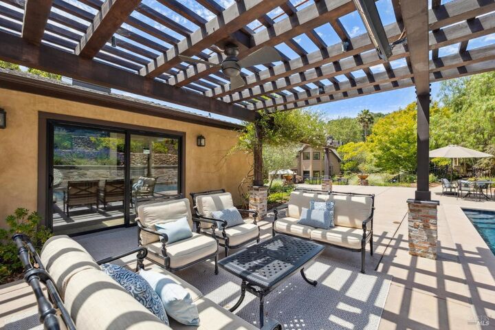 Property Photo:  172 Pacheco Avenue  CA 94947 