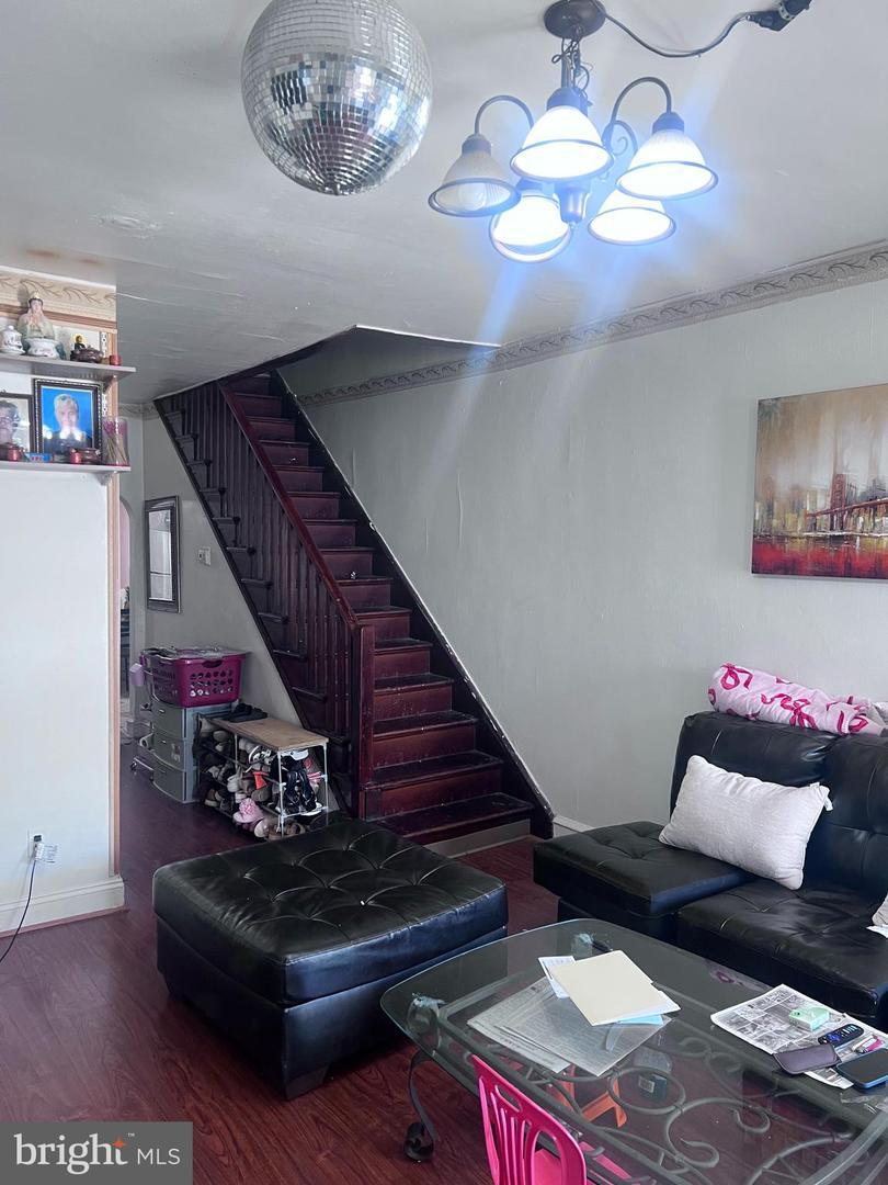 Property Photo: 579 Pine Street NJ 08103