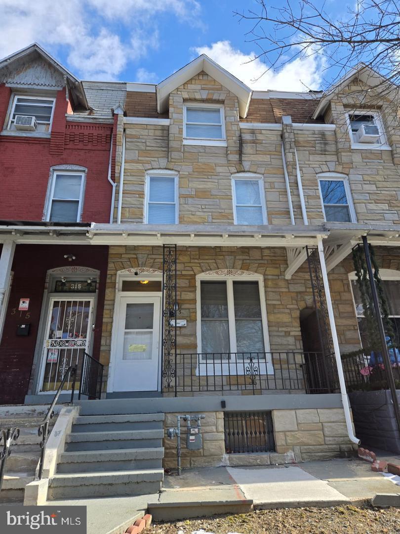 Property Photo: 313 N 2nd Street PA 19601