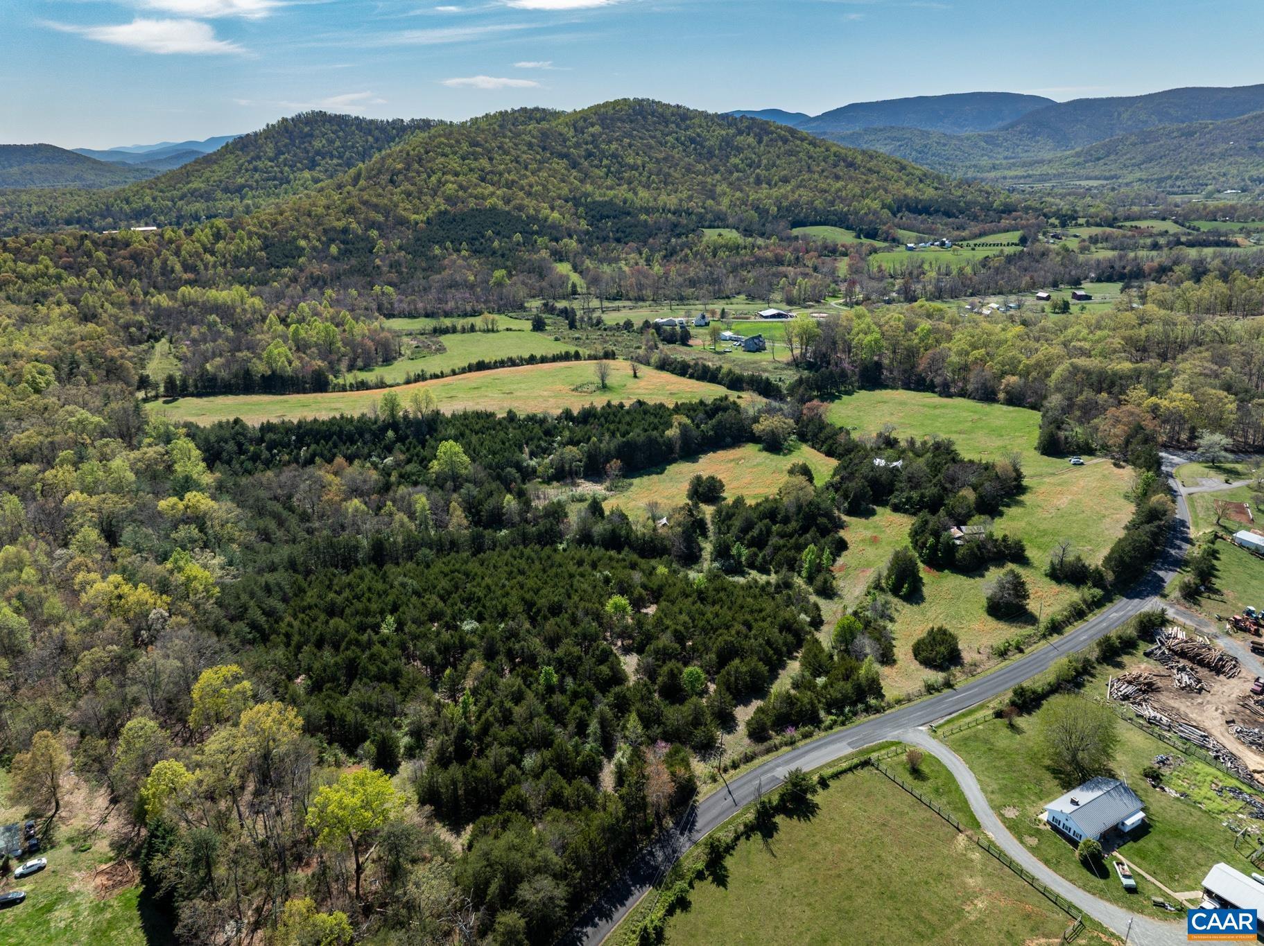 Property Photo: 103 Pea Ridge Rd VA 22973