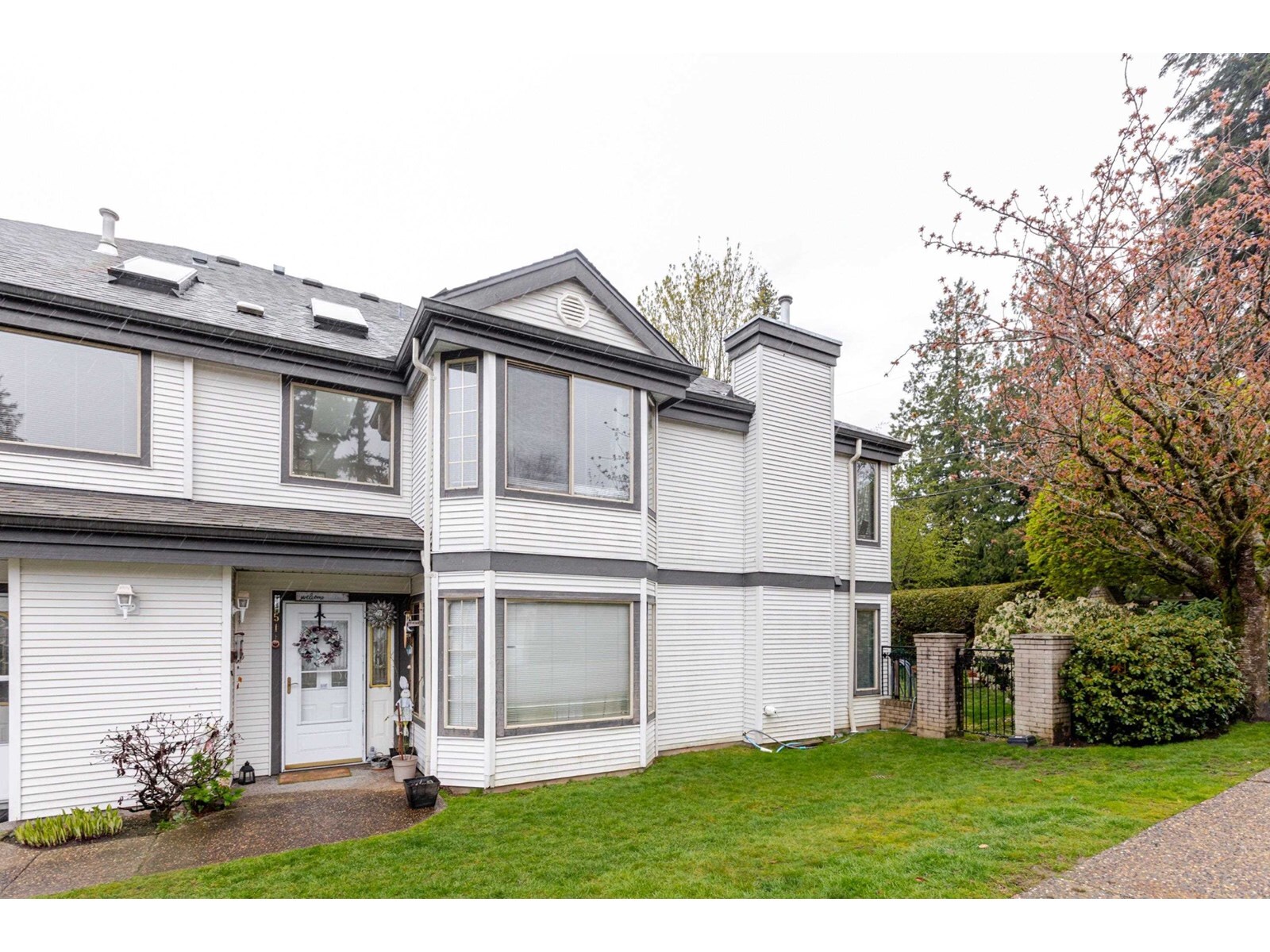 Property Photo: 15840 84 51 BC V4N 0W4