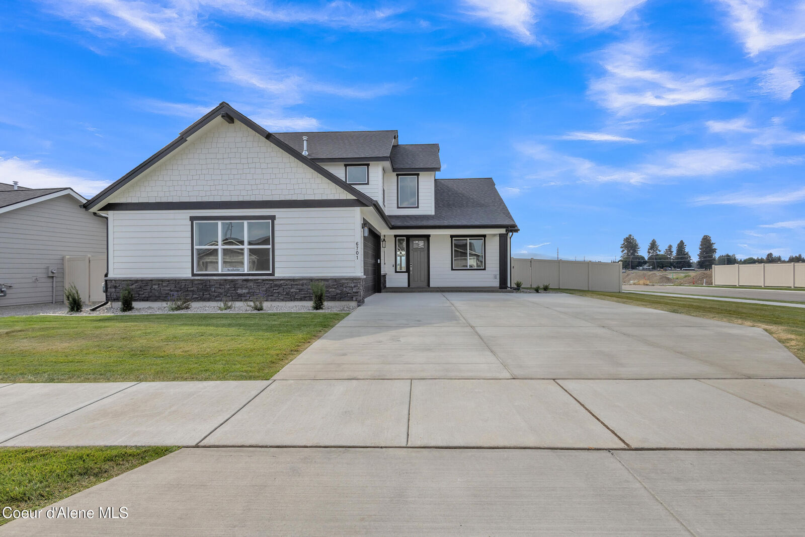 Property Photo:  6701 N Coeur Terre Blvd  ID 83815 