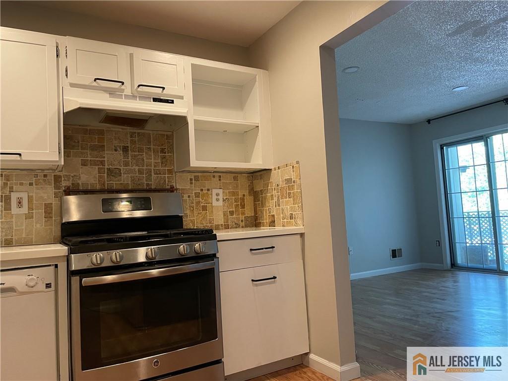 Property Photo:  38 Brighton Way  NJ 08902 