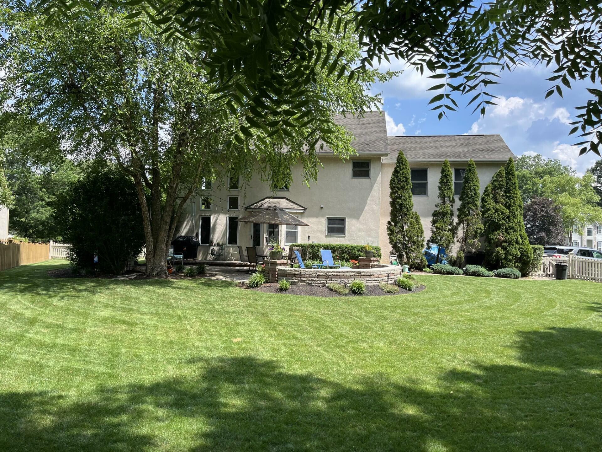 Property Photo: 401 Village Ridge Court OH 43065