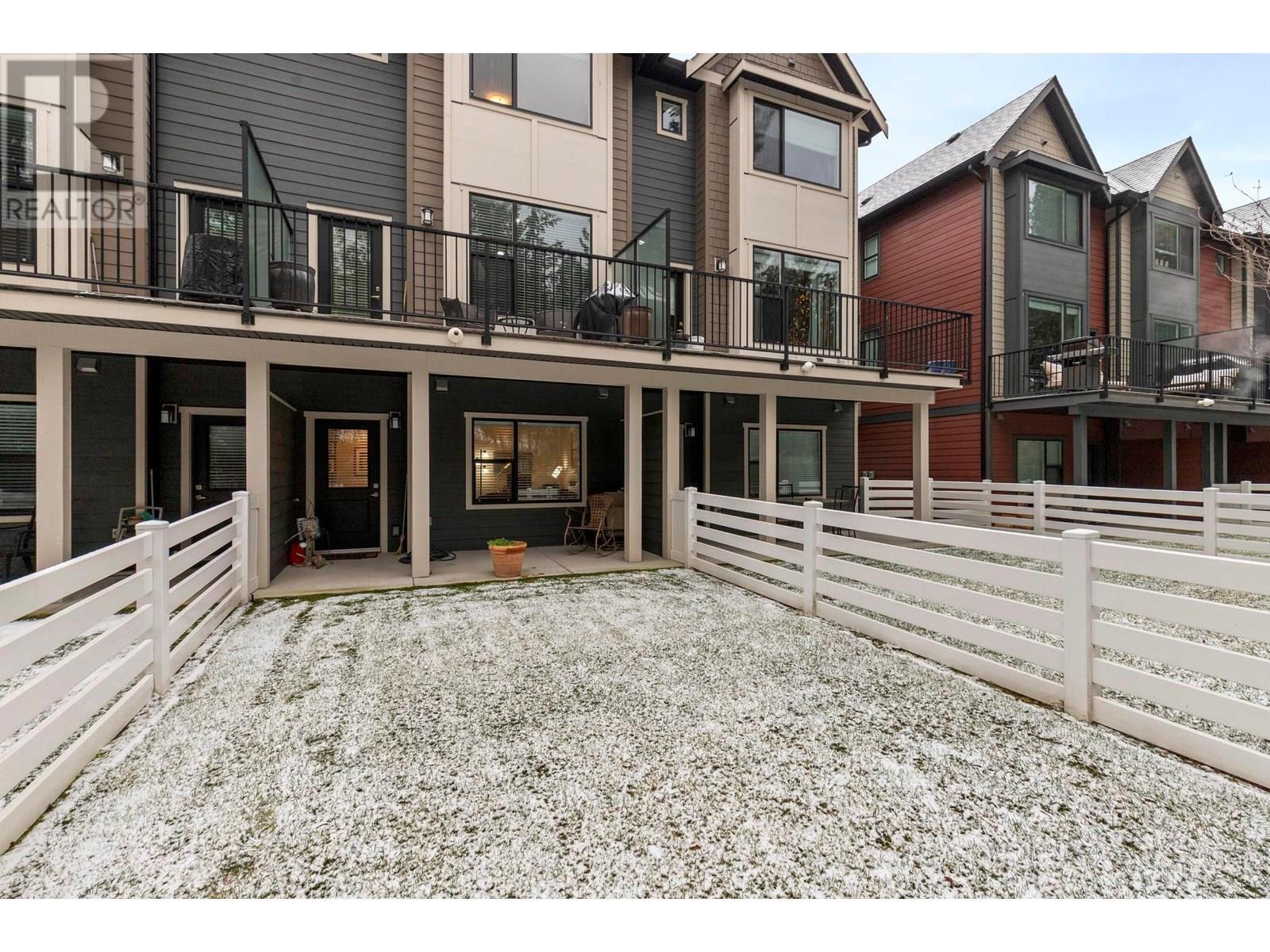 Property Photo: 2490 Tuscany Drive 48 BC V4T 3M4