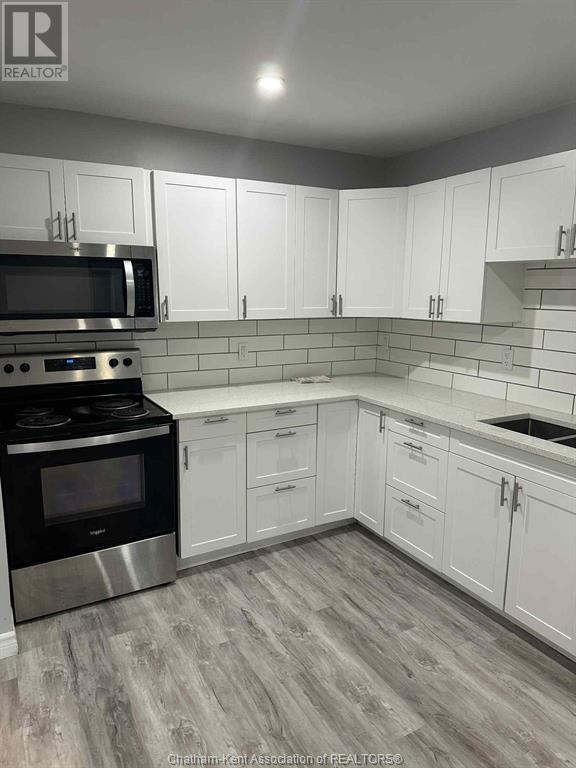 Property Photo:  222 St. Clair Street 108  ON N7L 3J7 