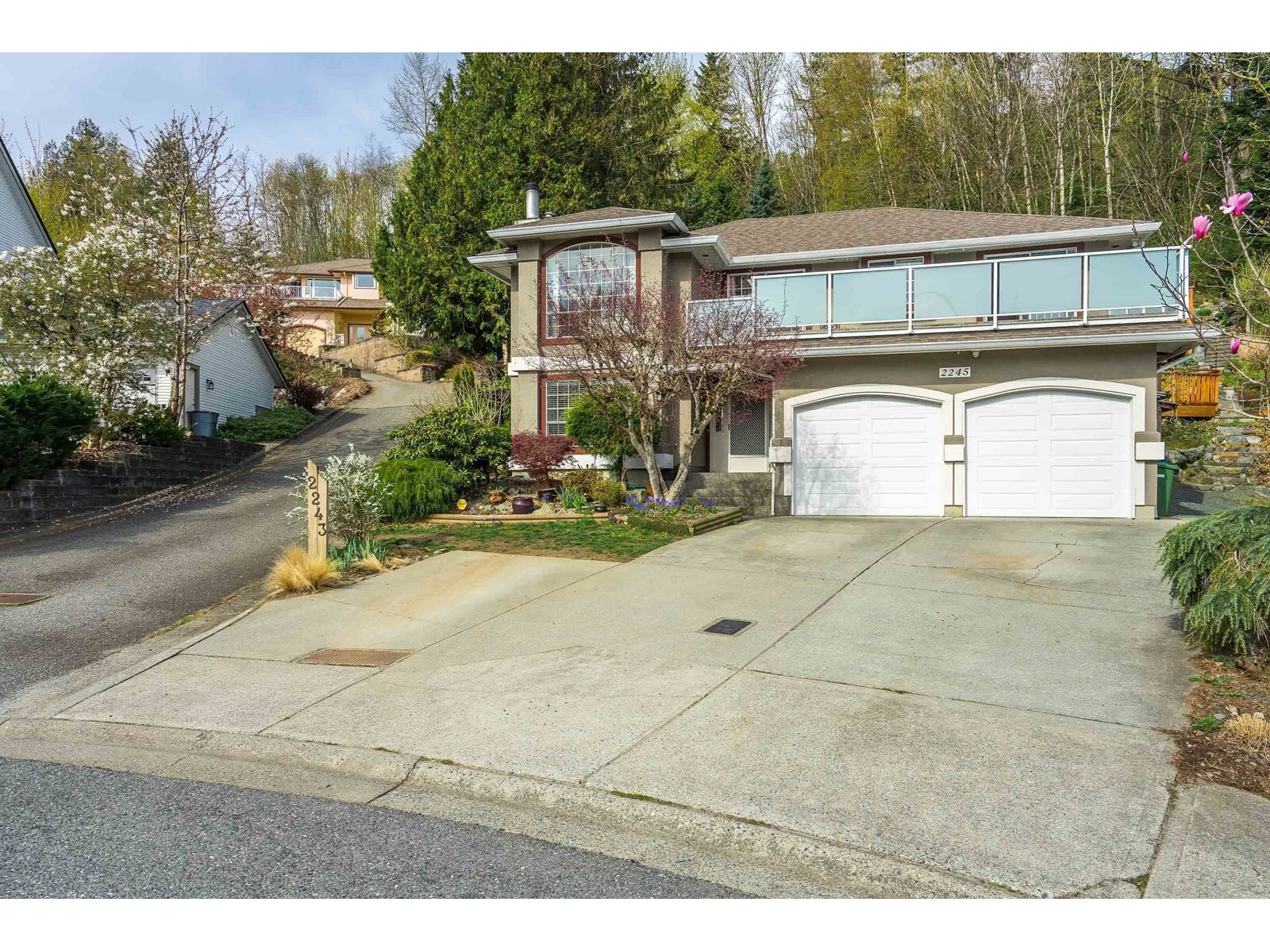 Property Photo: 2245 Foothills BC V3G 1E1