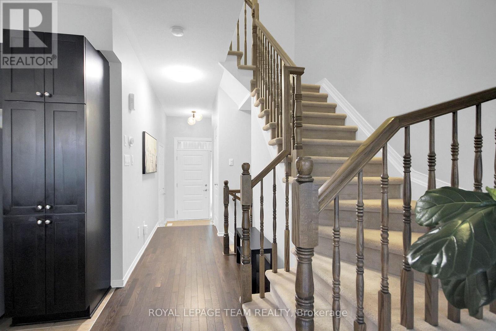 Photo de la propriété:  63 Hornchurch Lane  ON K2J 0A7 