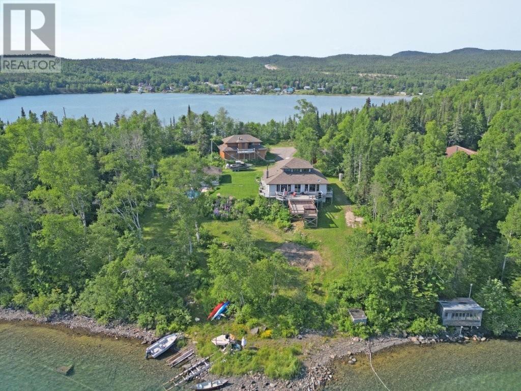 Property Photo: 833 Whisper Bay Lane ON P0T 2R0