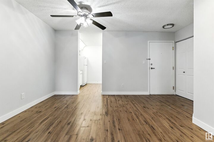 Property Photo:  10520 120 Street NW 151  AB T5H 4L9 