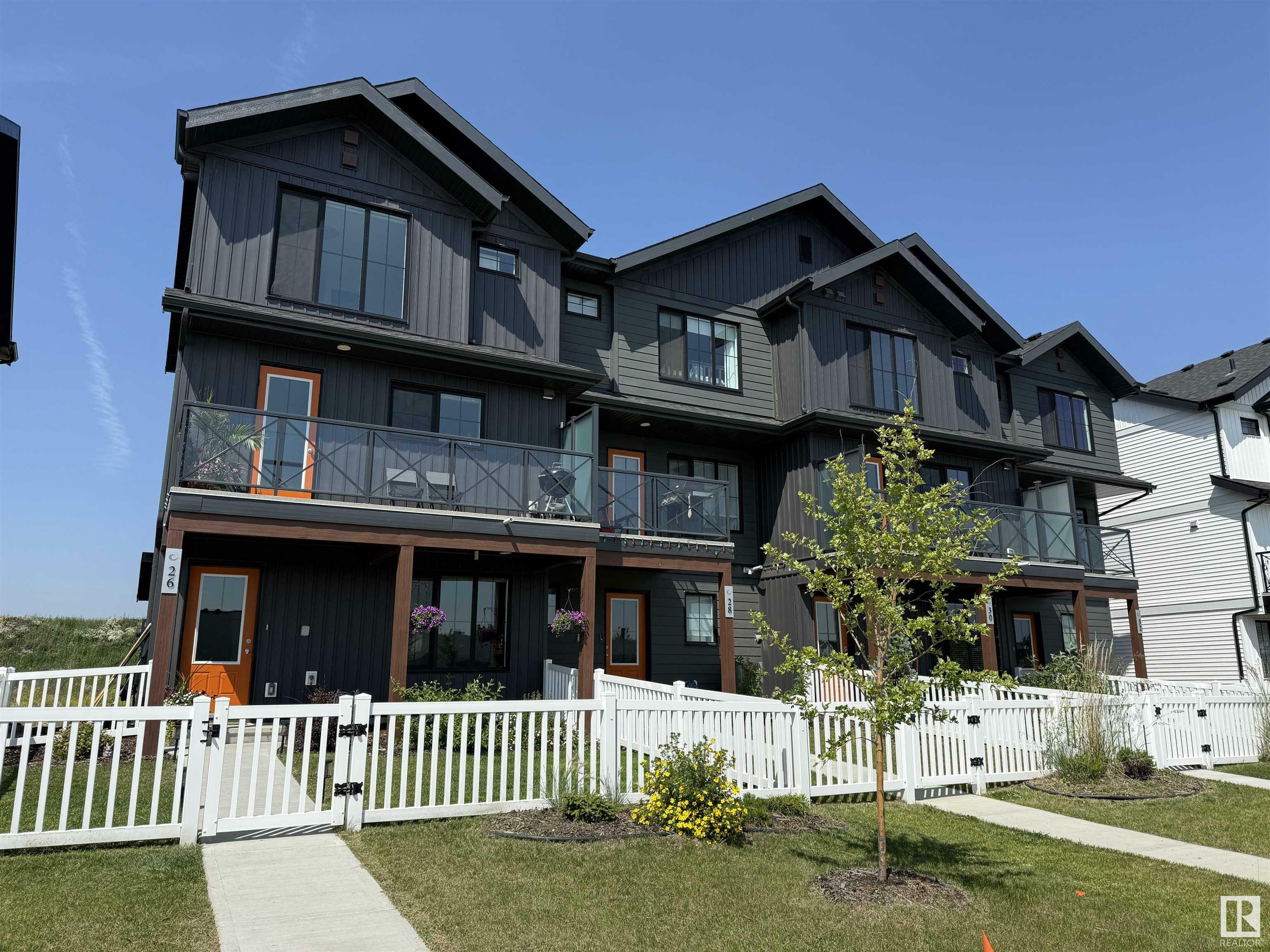 26 Jensen Gate  St. Albert AB T8N 7Y5 photo