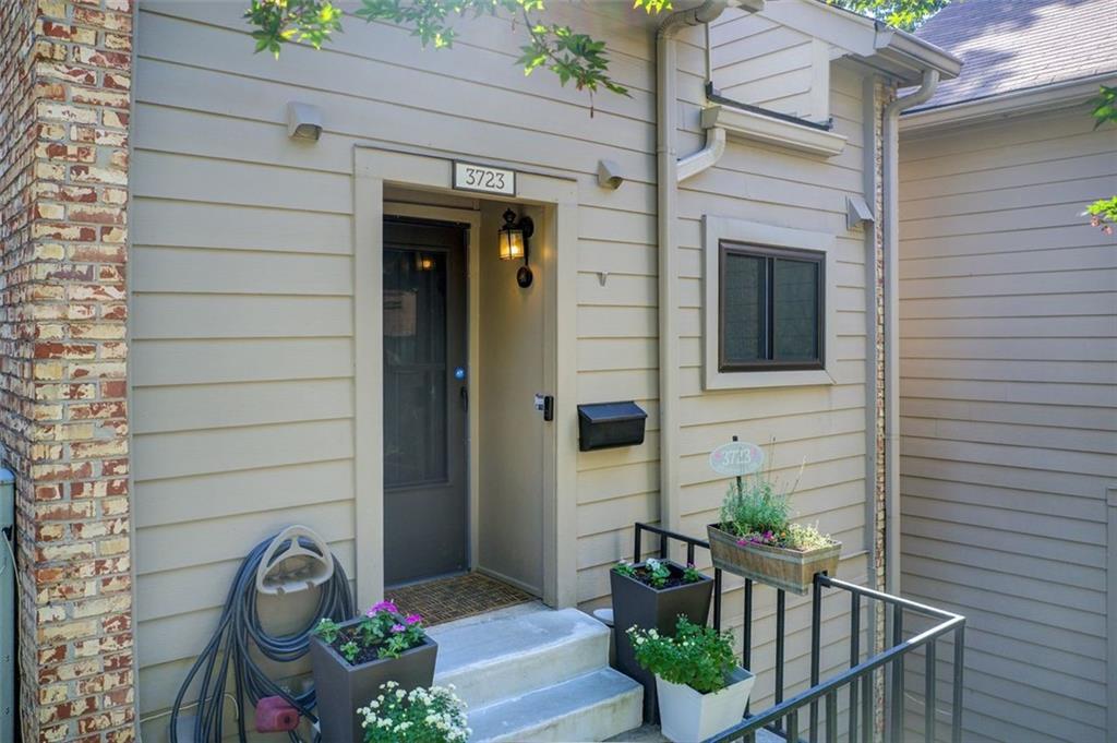 Property Photo: 3723 Stonewall Circle SE GA 30339