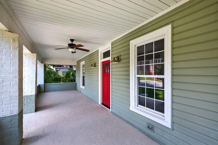 Property Photo:  60 Douglas Street SE  GA 30317 