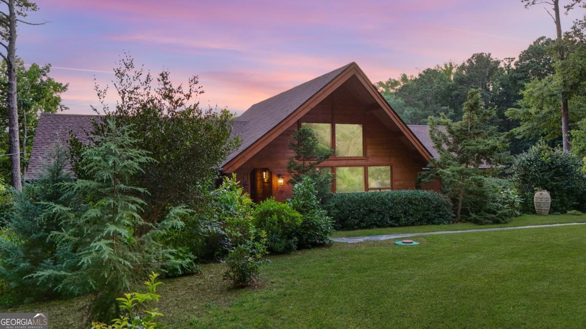 Property Photo: 75 Deerfield Road GA 30014