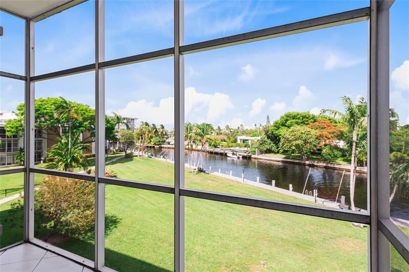Property Photo:  2970 NE 16th Avenue 314  FL 33334