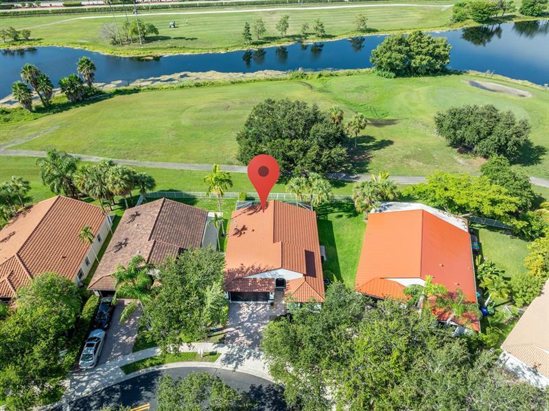 Property Photo: 15100 SW 16th St FL 33027