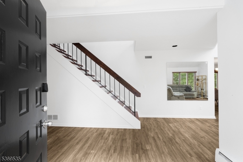 Property Photo: 37 Compton Ct NJ 07920