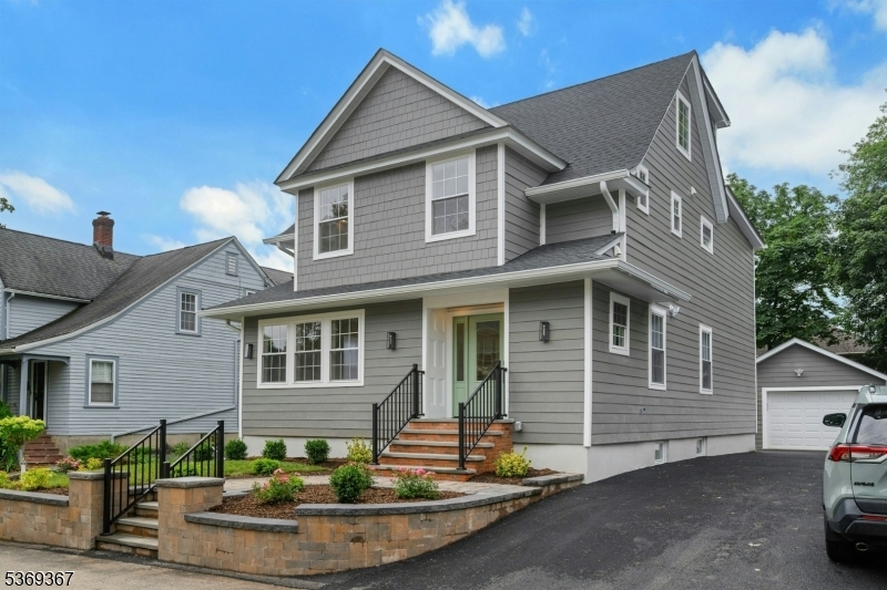 Property Photo: 6 Mountain Pl NJ 07043