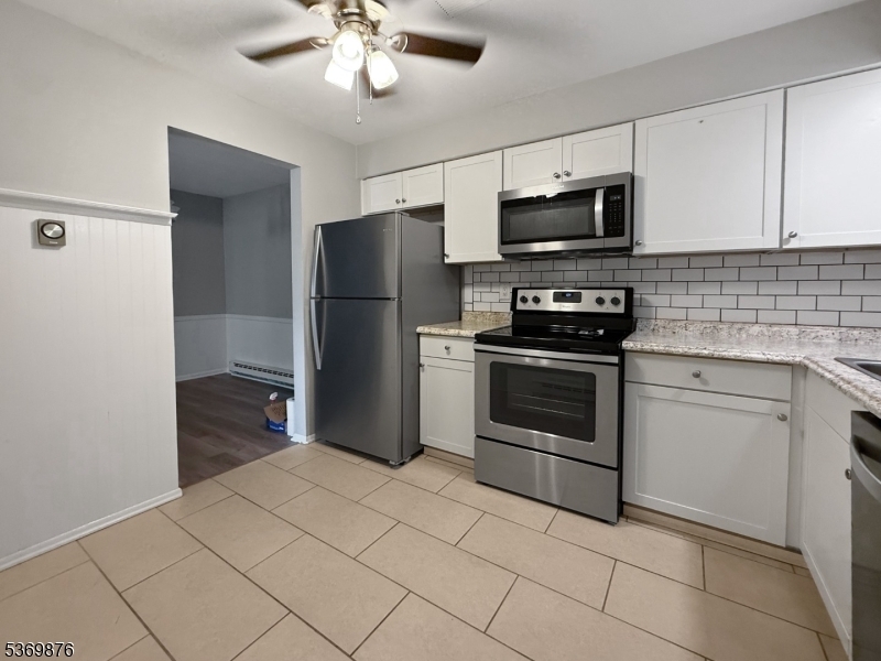 Property Photo: 7 Hillside Ct NJ 08809