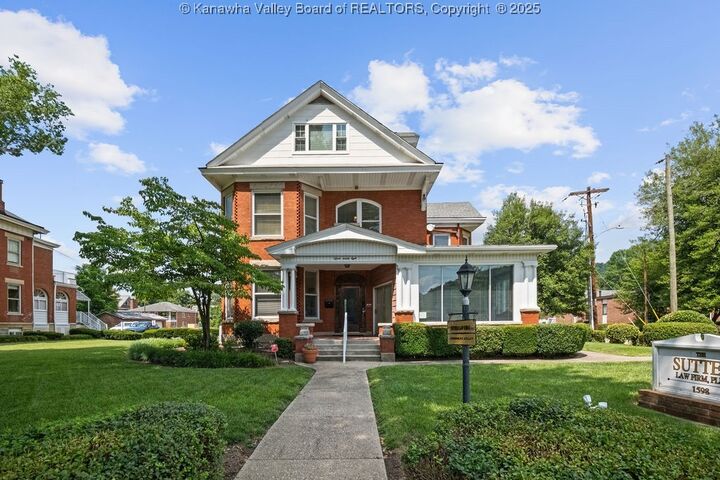 Property Photo:  1598 Kanawha Boulevard E  WV 25311 