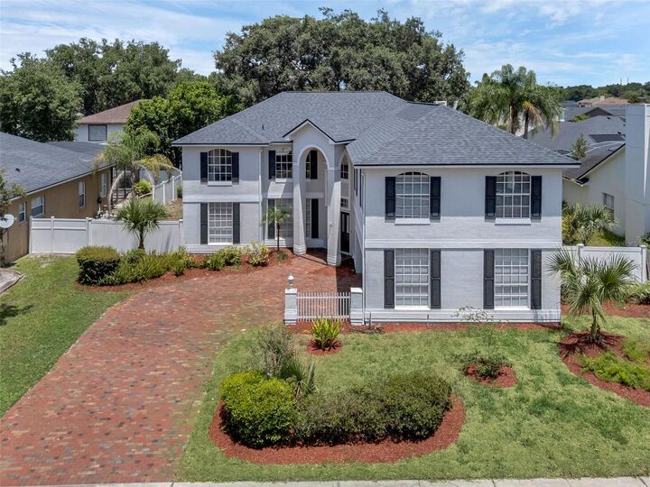 Property Photo: 1121 Needlewood Loop FL 32765