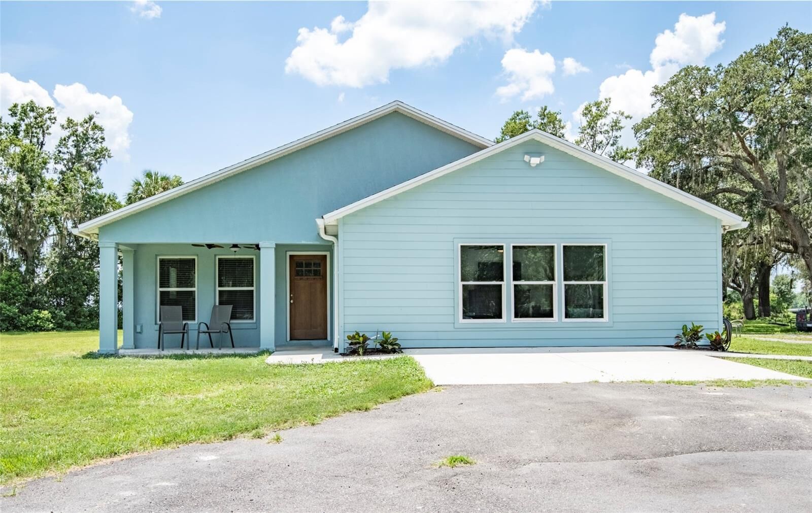 Property Photo:  40535 Louise Road  FL 32784 