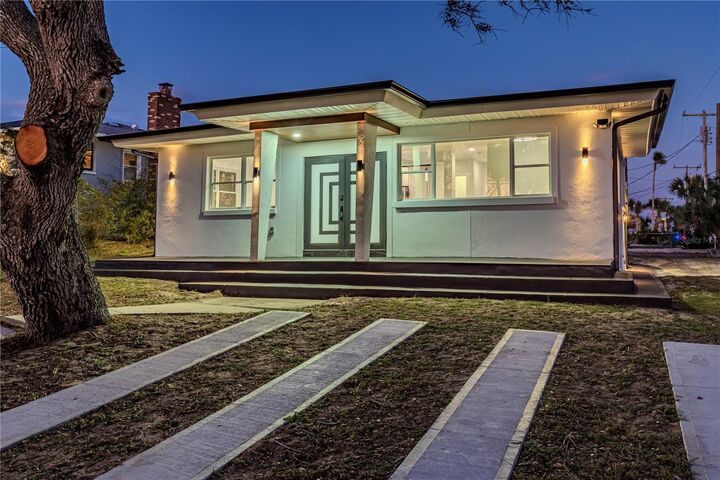 2061 S Peninsula Drive  Daytona Beach FL 32118 photo