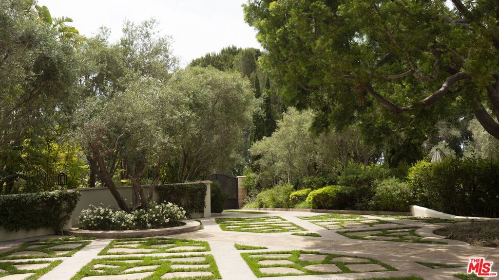 Property Photo: 27403 Pacific Coast Highway CA 90265