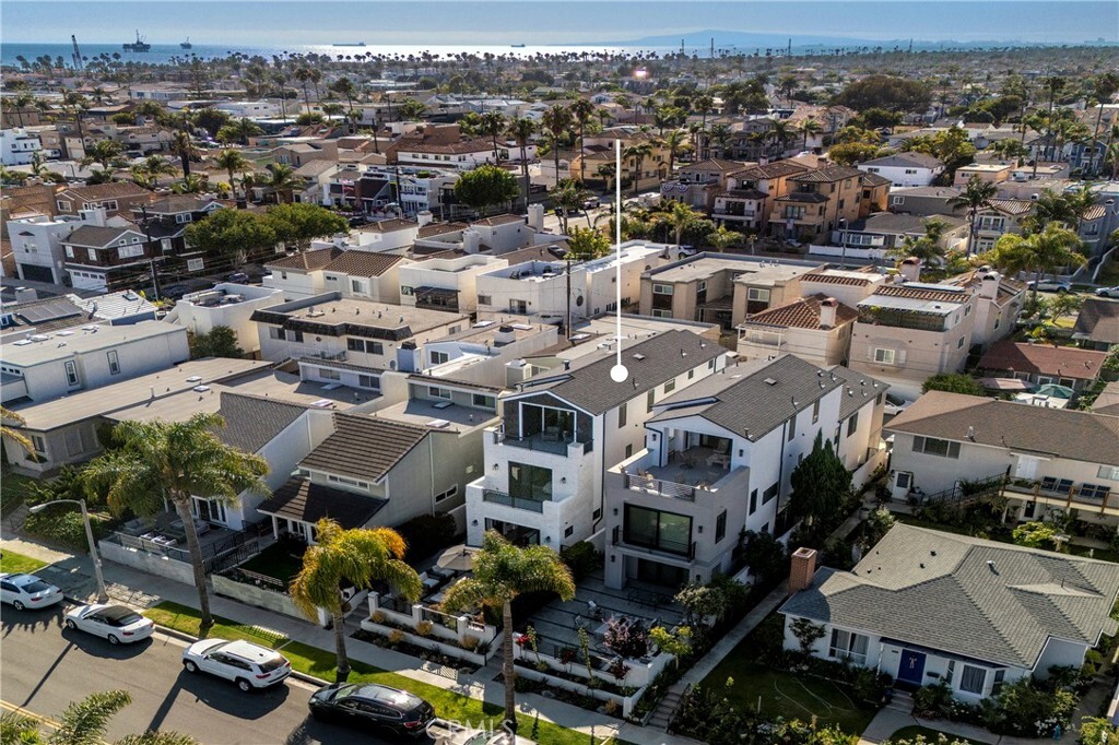 Property Photo: 613 13th Street CA 92648
