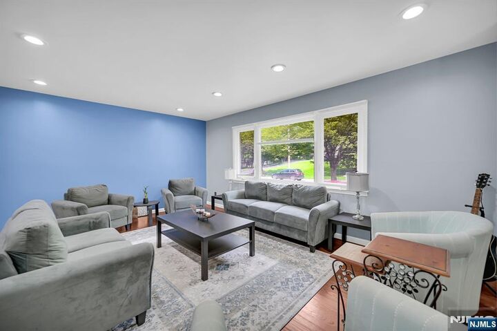Property Photo:  246 Park Avenue  NJ 07656 